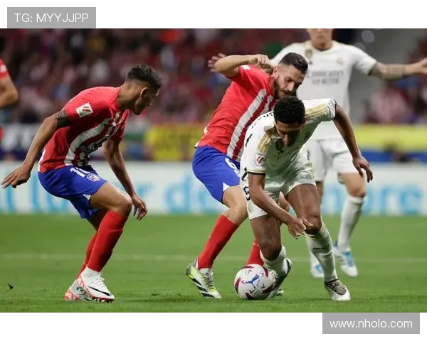 皇马中场失控问题成为近期焦点,是否对赛季走势形成制约逐步显现 皇马中场失控问题成为近期焦点,是否对赛季走势形成制约逐步显现