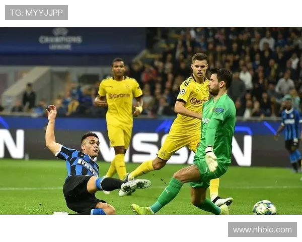 多特蒙德的防守问题,源于整体站位而非个人能力 多特蒙德的防守问题,源于整体站位而非个人能力